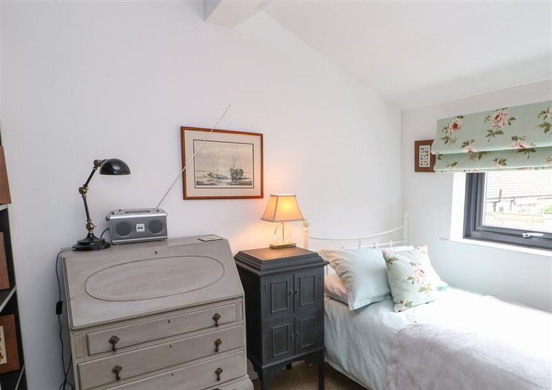 One of the 2 bedrooms at Clementine Cottage, Staindrop