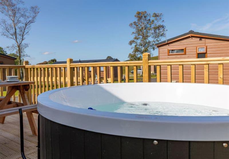 Hot tub in the Regency Lodge at Cleveland Hills View in Hutton Rudby, Yarm