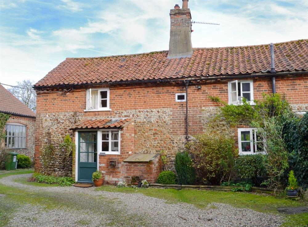 Delightful property at Cherry Tree Cottage, 