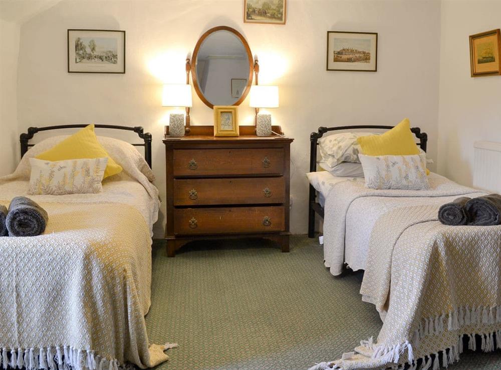 Twin bedroom at Cherry Tree Cottage, 