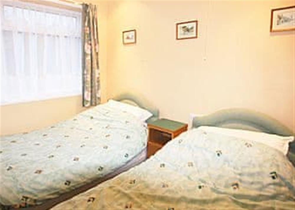 Twin bedroom at Cliff End in Freshwater, Isle Of Wight