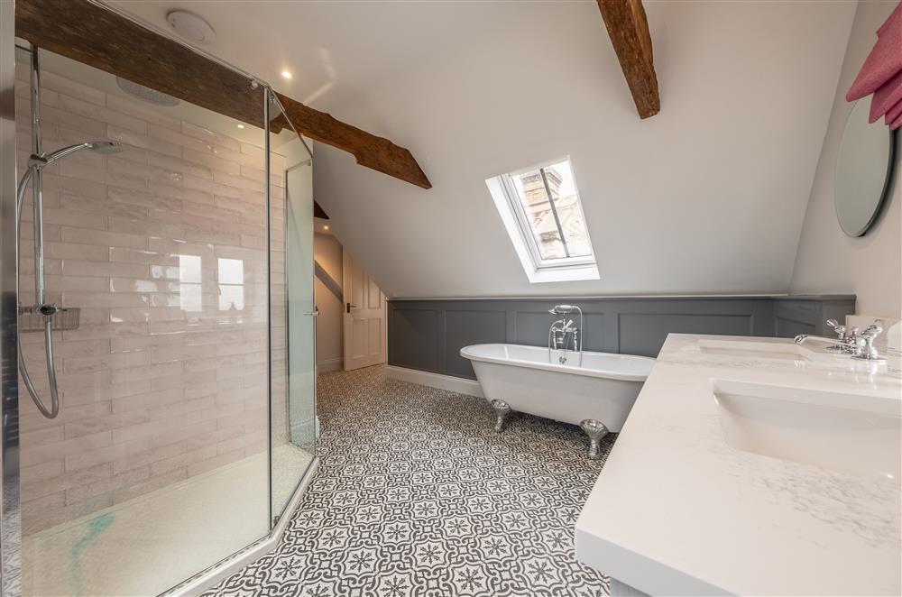 Walk-in shower in bedroom one’s en-suite bathroom at Cliff Farmhouse, Lincoln
