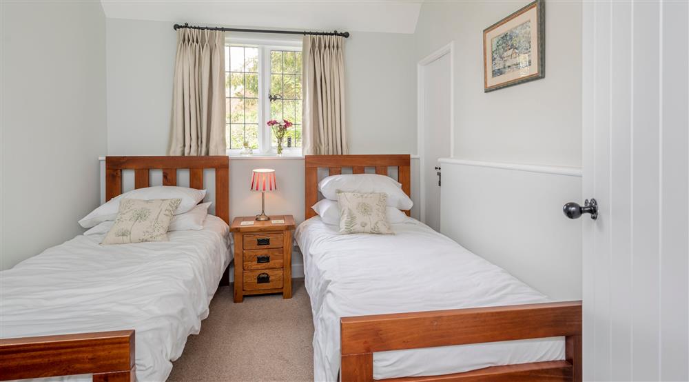 The twin bedroom at Cliveden Ferry Cottage in Nr Maidenhead, Berkshire