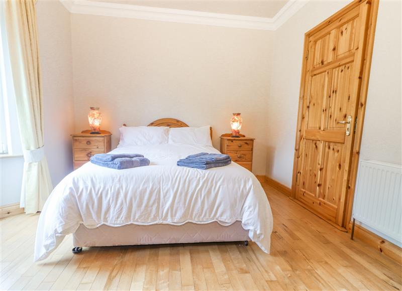 A bedroom in Cloughoge House at Cloughoge House, Kilrush