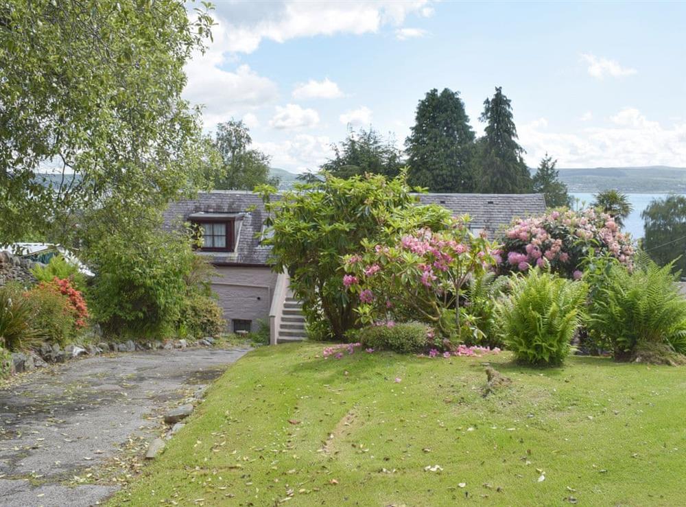 Garden and grounds at Cluniter Cottage in Innellan Dunoon, Argyll