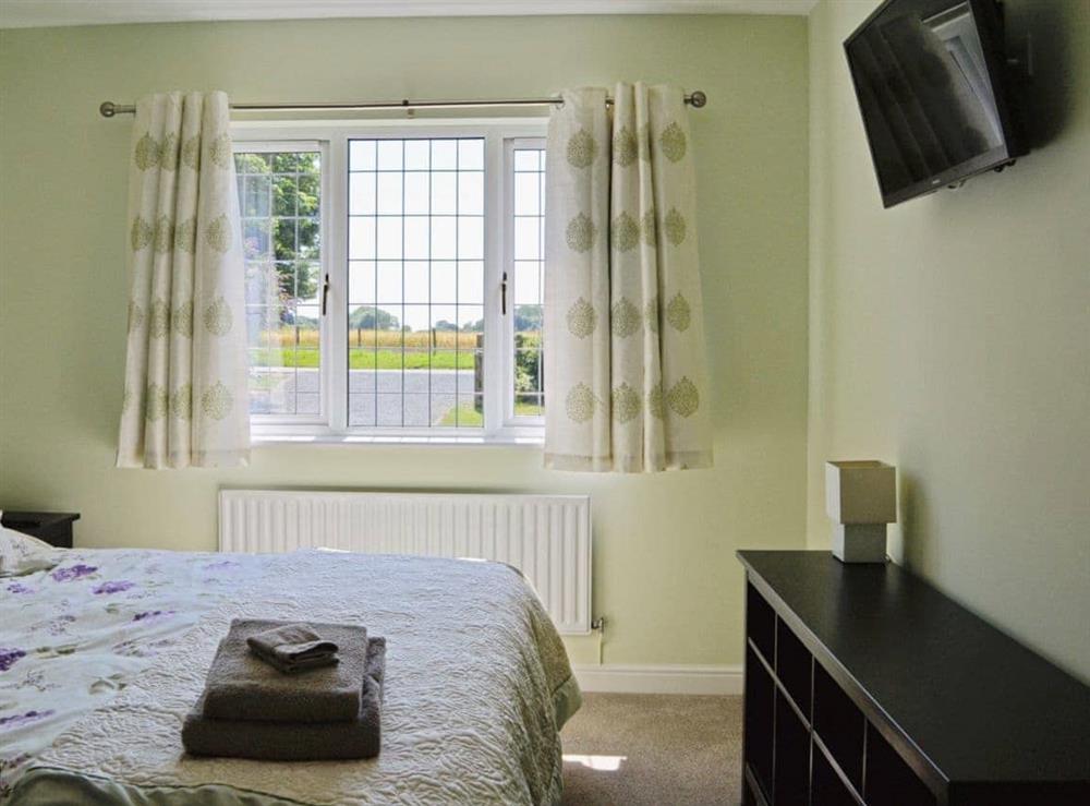 Double bedroom at Clydesdale in North Somercotes, near Louth, Lincolnshire
