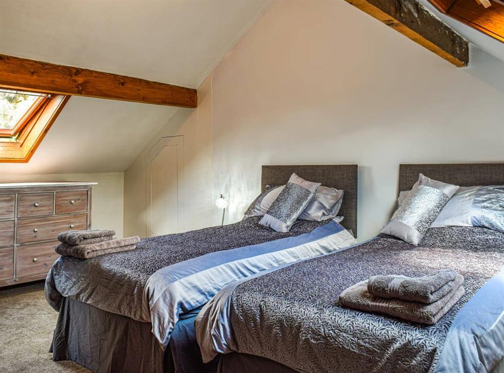 Twin bedroom at Co-Operative Cottage in Uppermill, Lancashire