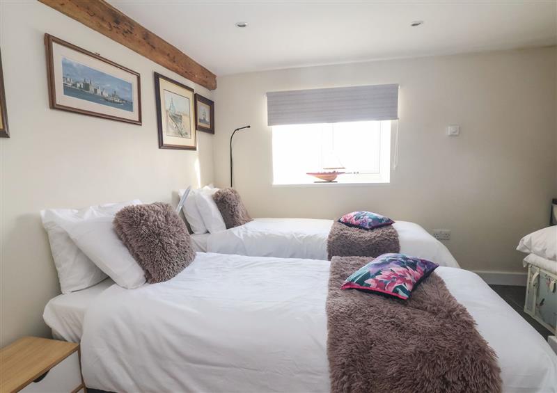 A bedroom in Coach House at Coach House, Clawdd-Newydd