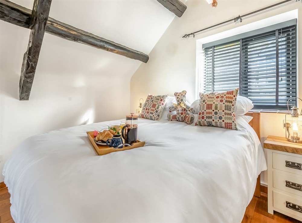 Double bedroom (photo 2) at Coach House in Cribyn, Lampeter, Dyfed