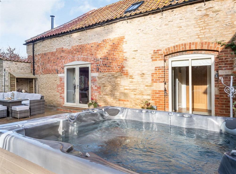 Hot tub at Coach House in Dorrington, near Lincoln, Lincolnshire