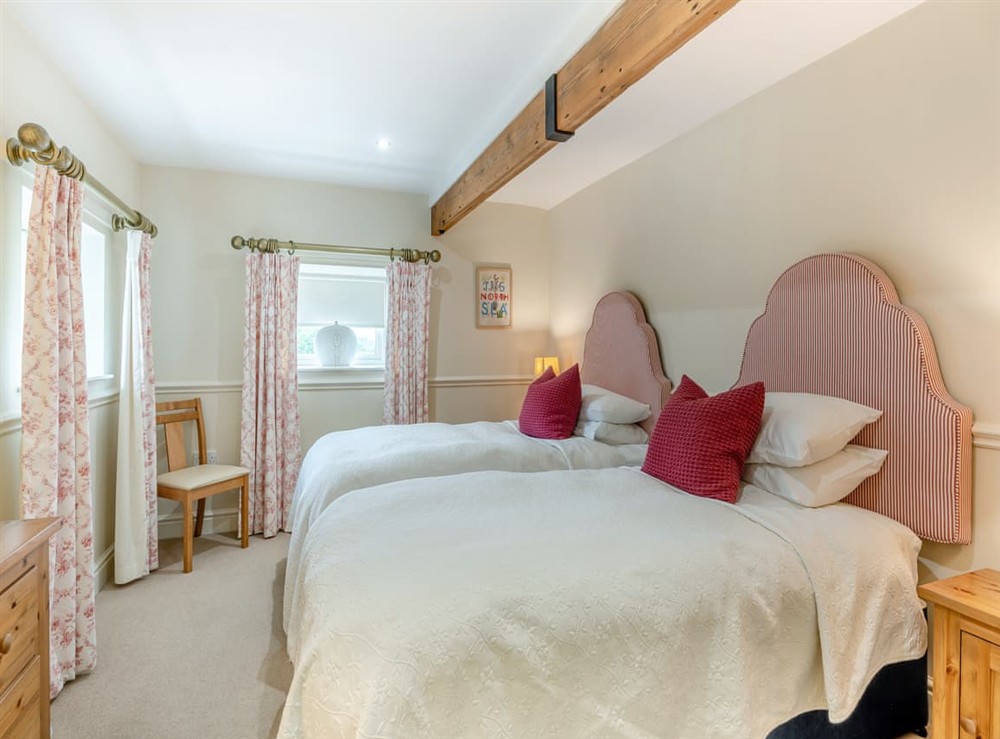 Twin bedroom at Coach House in Doxford, near Embleton, Northumberland