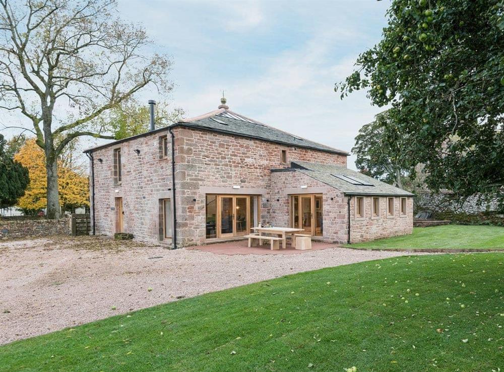 Charming property converted from the former listed sandstone coach house