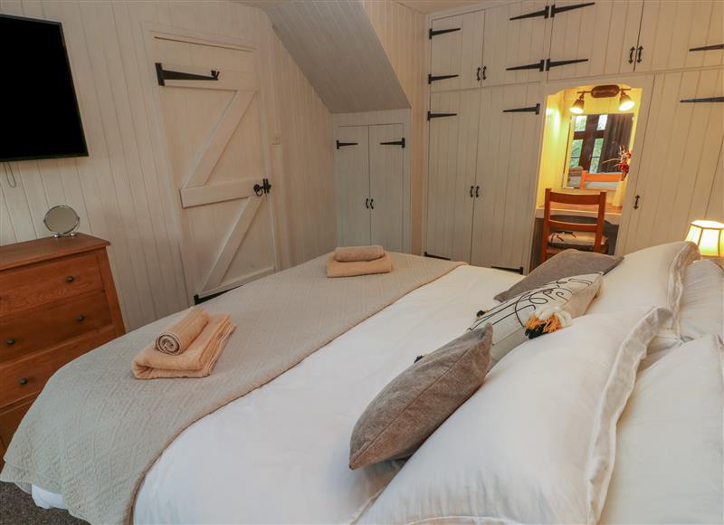 A bedroom in Coach House at Coach House, Haverfordwest near Broad Haven