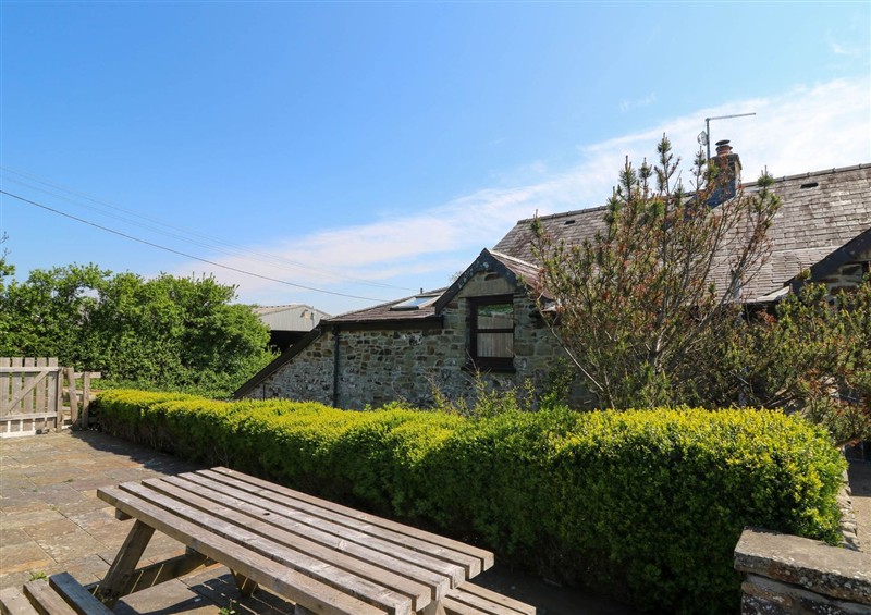 This is Coach House (photo 4) at Coach House, Llangrannog