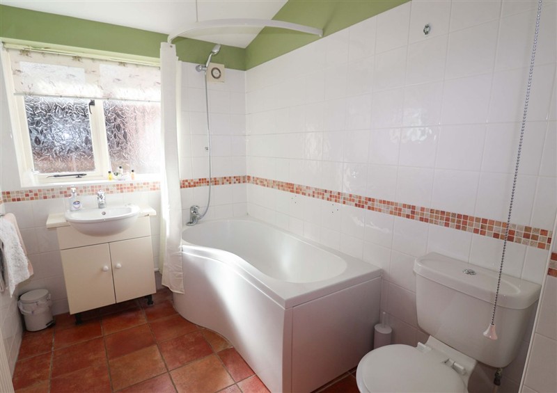 This is the bathroom at Coachmans Cottage, Ipswich