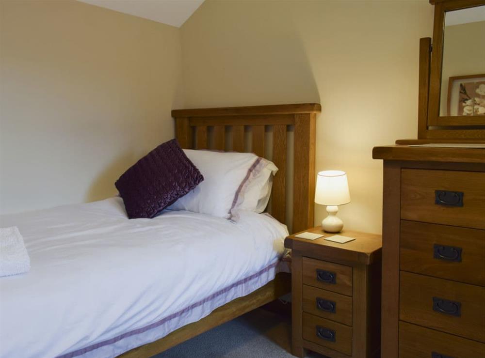 Twin bedroom (photo 3) at Coachmans House in Whitby, Yorkshire, North Yorkshire