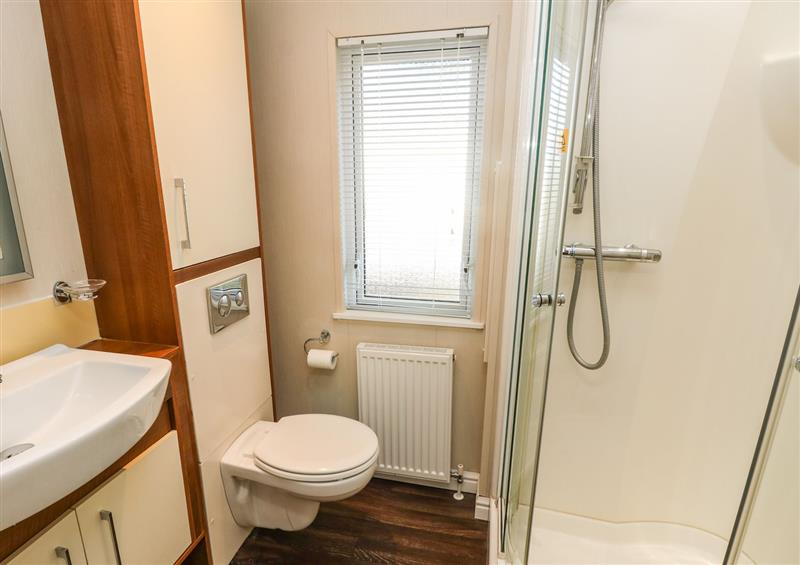 The bathroom at Coast View Lodge, Thorness Bay Holiday Park near Cowes