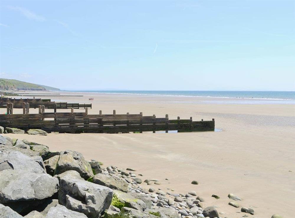 Amroth Beach at Keepers Cottage, 