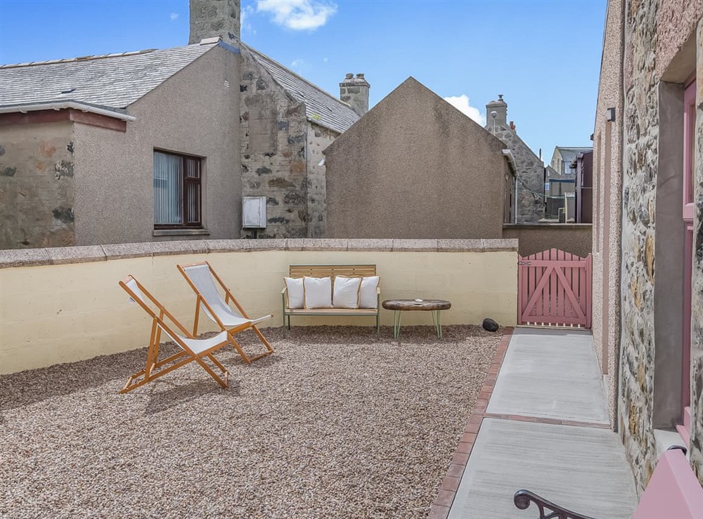 Sitting-out-area (photo 2) at Coastaway in Fraserburgh, Aberdeenshire