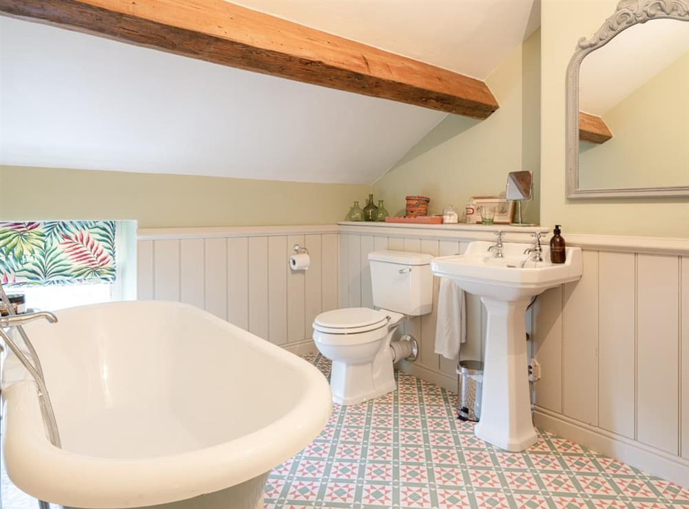 Bathroom at Coates Cottage in Baslow, near Bakewell, Derbyshire
