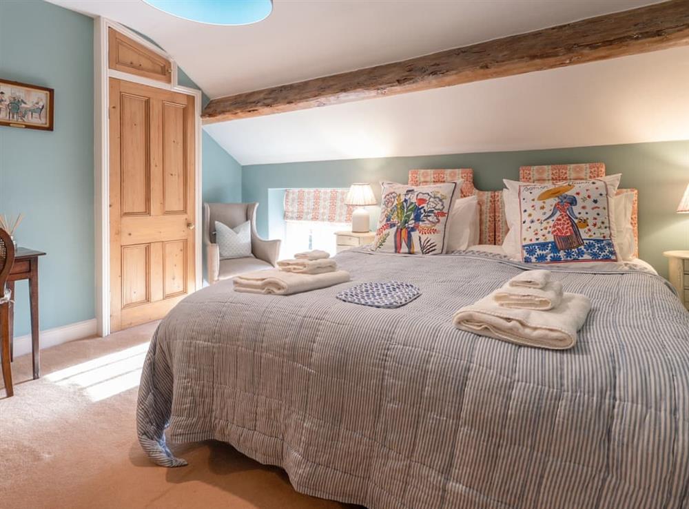 Second bedroom set as a double at Coates Cottage in Baslow, near Bakewell, Derbyshire