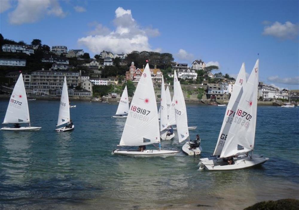 The sailing mecca of Salcombe is 5 miles away