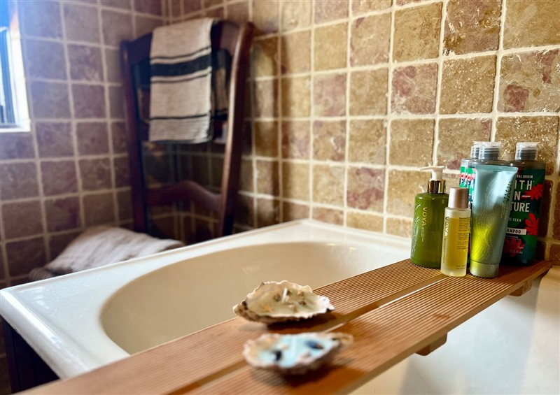 Bathroom (photo 2) at Cobble Stone Cottage, near Leabgarrow