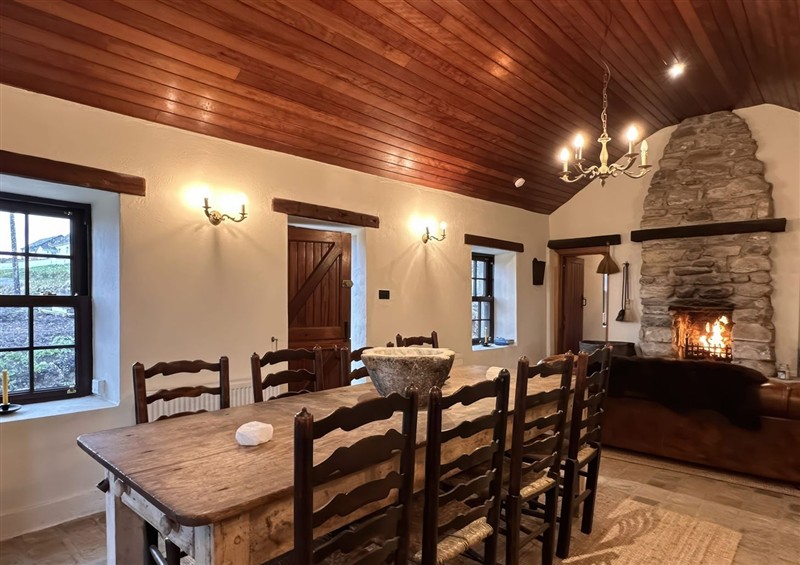 Dining room at Cobble Stone Cottage, near Leabgarrow