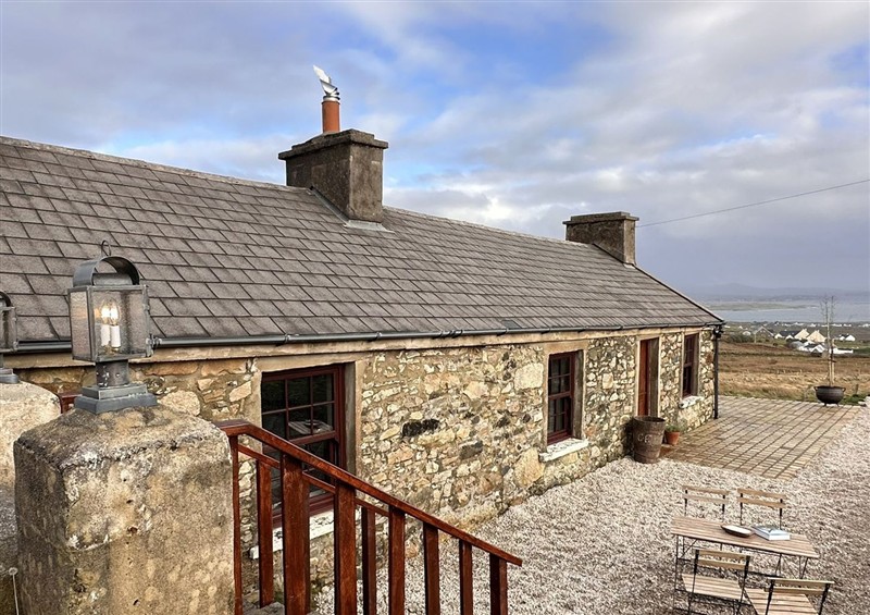 The setting of Cobble Stone Cottage at Cobble Stone Cottage, near Leabgarrow