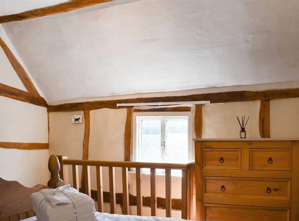 Double bedroom (photo 2) at Cobblers Cottage in Knapton Hereford, Herefordshire