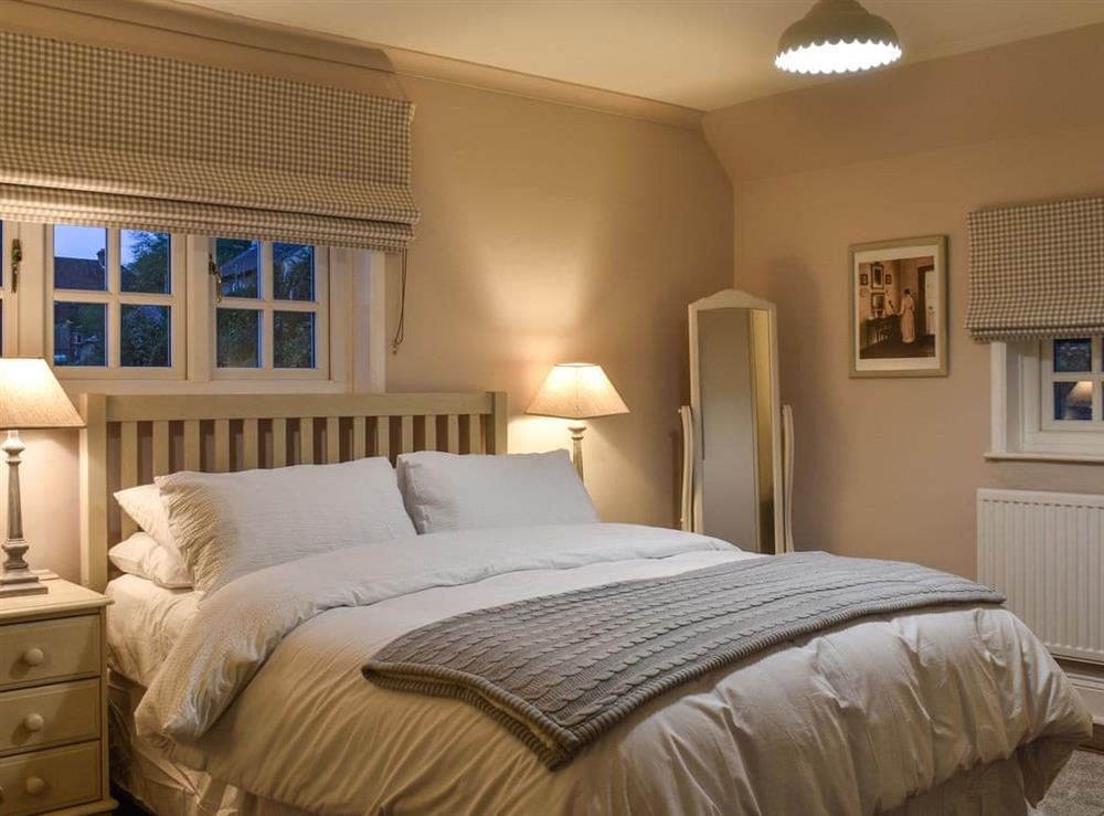 Double bedroom at Cobblers Cottage in Petworth, near Arundel, Southdown, West Sussex