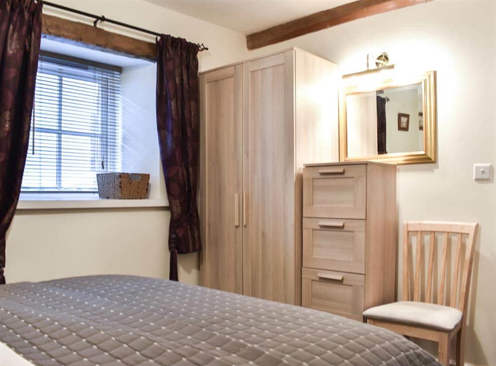 Double bedroom (photo 2) at Cobblestone Barn in Penrith, Cumbria