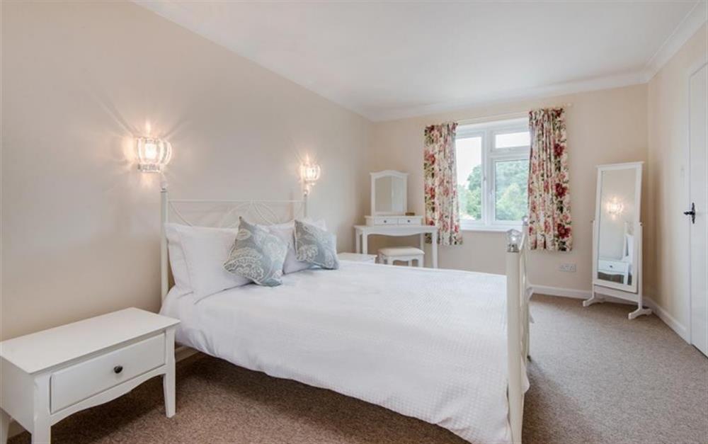 Bright and airy double bedroom at Cobblestones in Lyme Regis