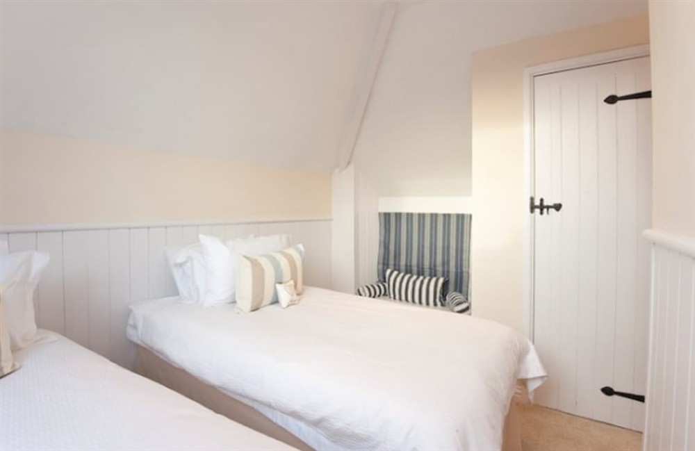 Bedroom (photo 4) at Cobblestones in St Mawes, Cornwall