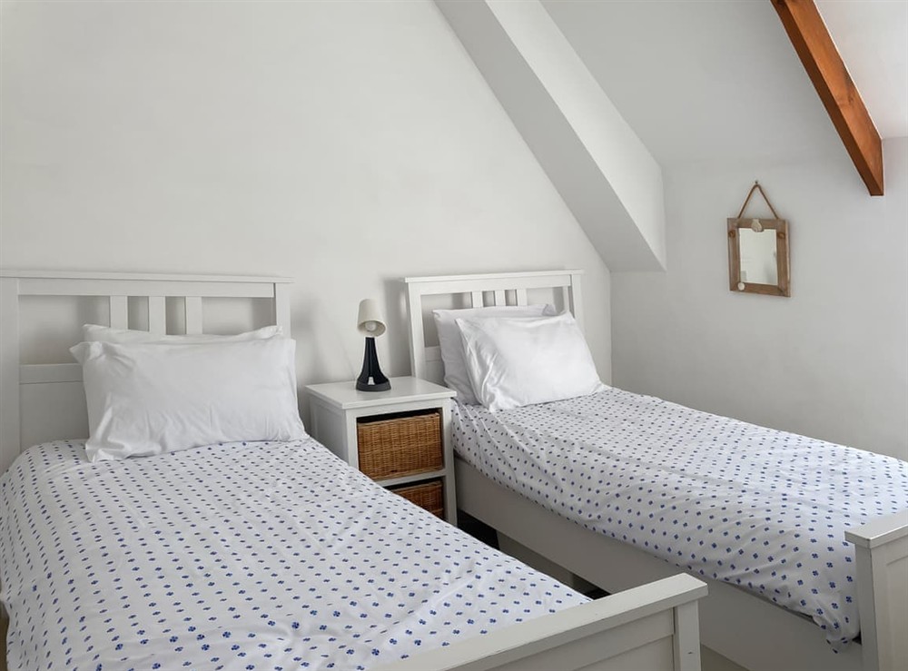 Bedroom (photo 7) at Cobblestones in St Mawes, Cornwall