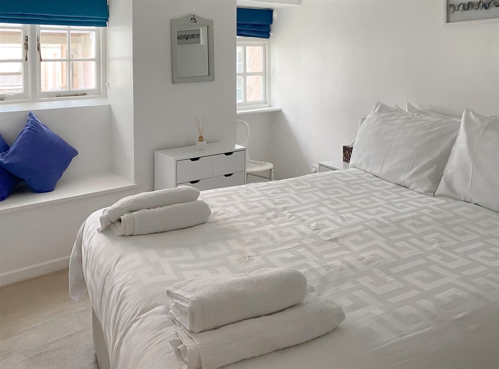 Bedroom at Cobblestones in St Mawes, Cornwall
