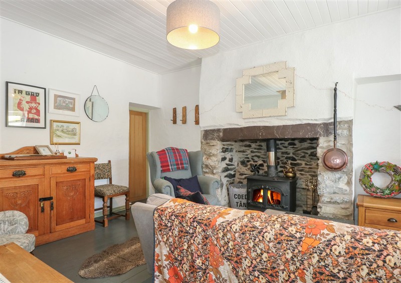 Inside at Cobweb Cottage, Waunfawr