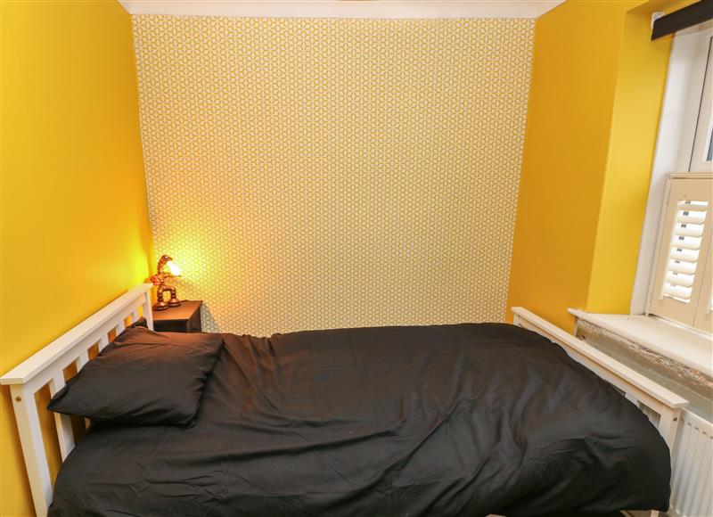 A bedroom in Cobwebs Corner (photo 3) at Cobwebs Corner, Porthcawl