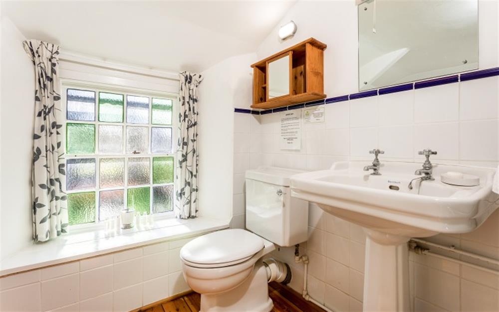 Another view of the family bathroom at Cocks Cottage in St Teath