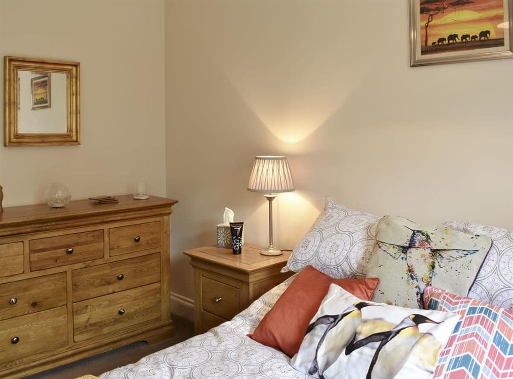 Well presented double bedroom (photo 2) at Coddiwomple in Leyburn, Yorkshire, North Yorkshire