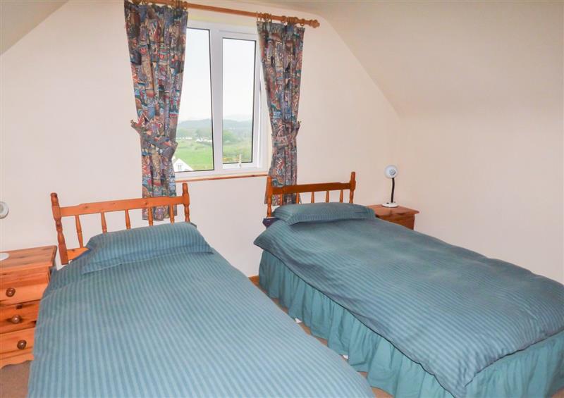 Twin bedroom at Colbha Cottage, Magherawarden near Portsalon, County Donegal