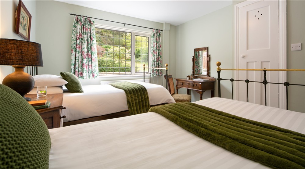 The twin bedroom (photo 2) at Colby Rose Cottage in Narberth, Pembrokeshire