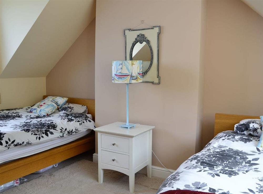 Twin bedroom at Coldwrait Cottage in Burnmouth, near Berwick-upon-Tweed, Berwickshire