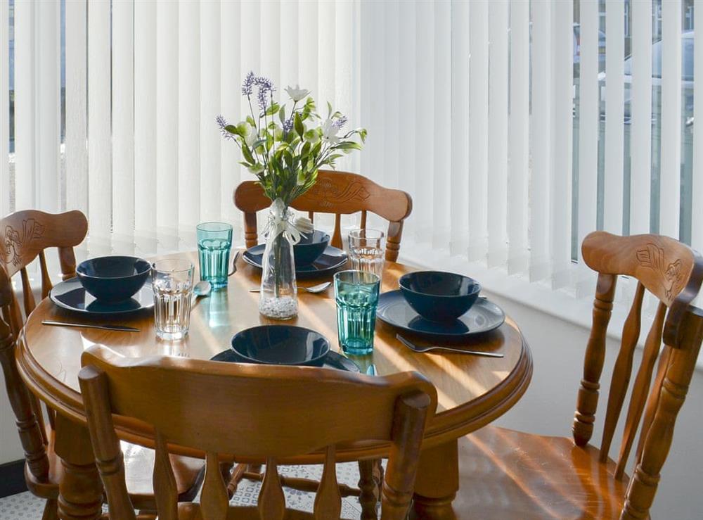Charming dining area at Coles Retreat in Anderby Creek, near Skegness, Lincolnshire