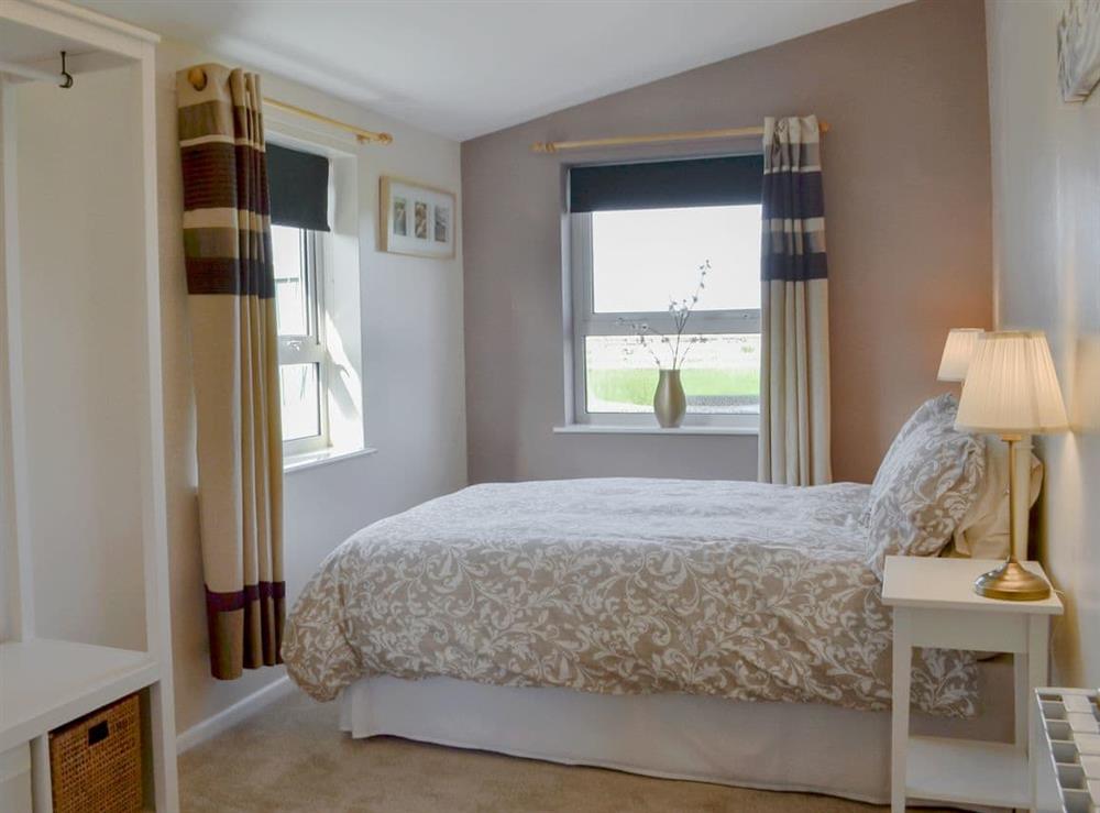 Comfortable double bedroom at Coles Retreat in Anderby Creek, near Skegness, Lincolnshire