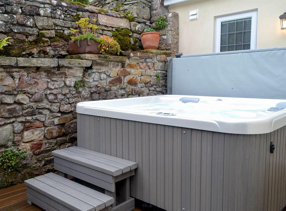 Hot tub at Collingwood Cottage in Talkin, near brampton, Cumbria