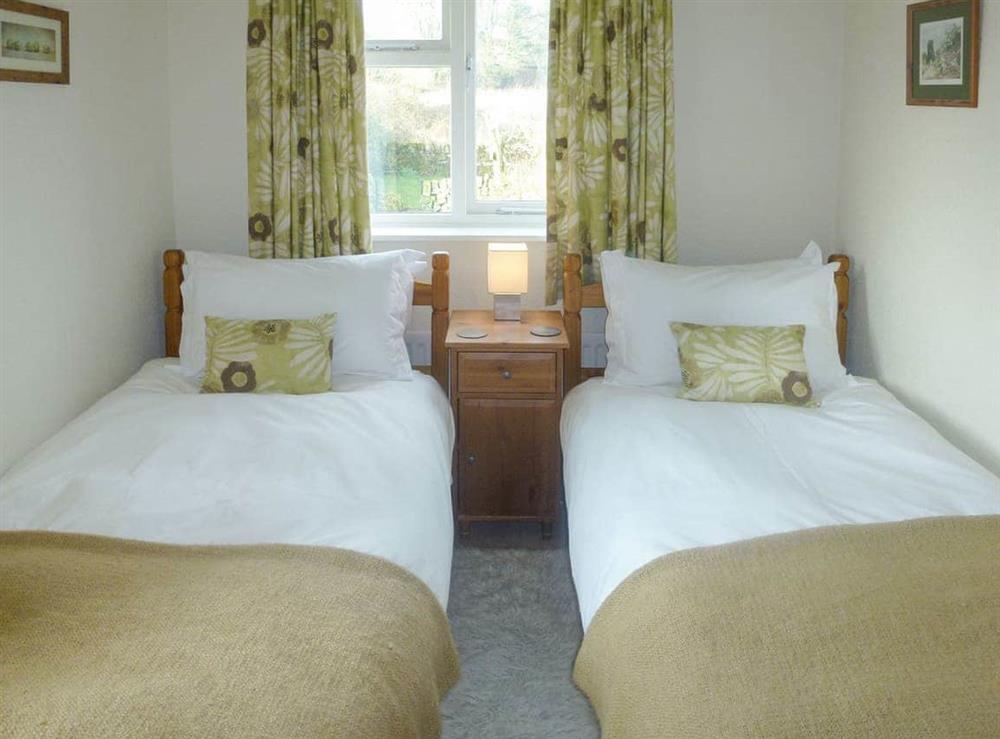 Twin bedroom at Columbine Cottage in Chesterfield, Derbyshire