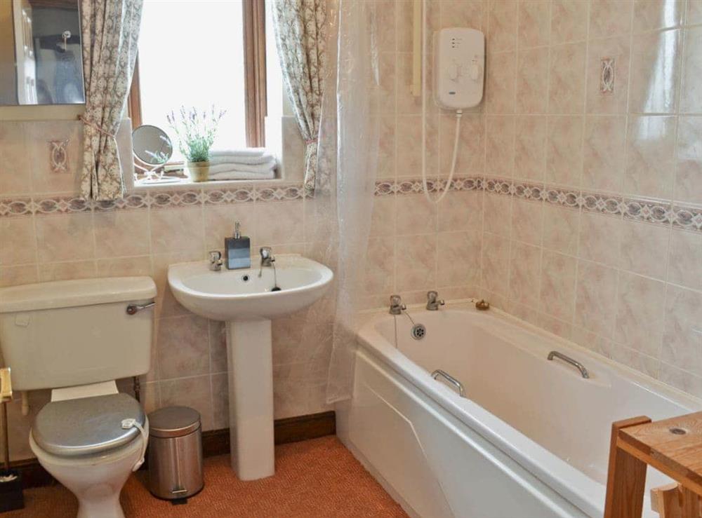 Bathroom at Combe Cairn in Millom, Cumbria