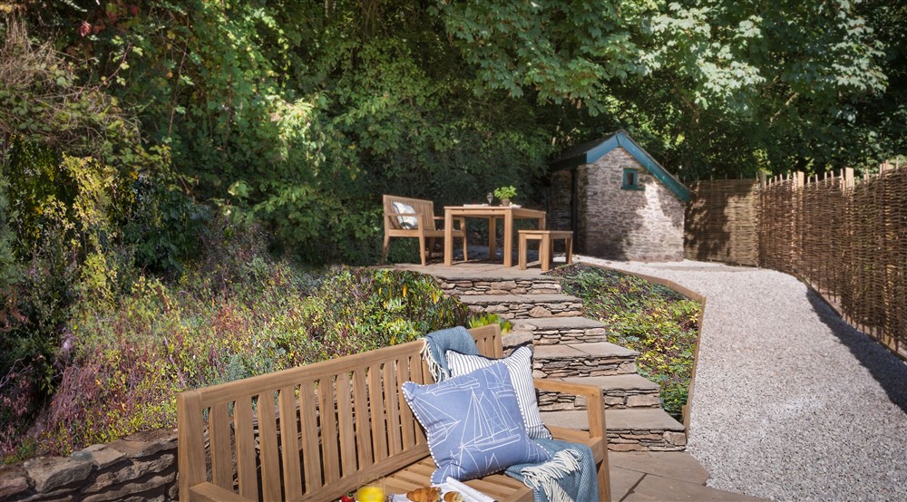 The raised terrace garden at Compass Cottage in Dartmouth, Devon