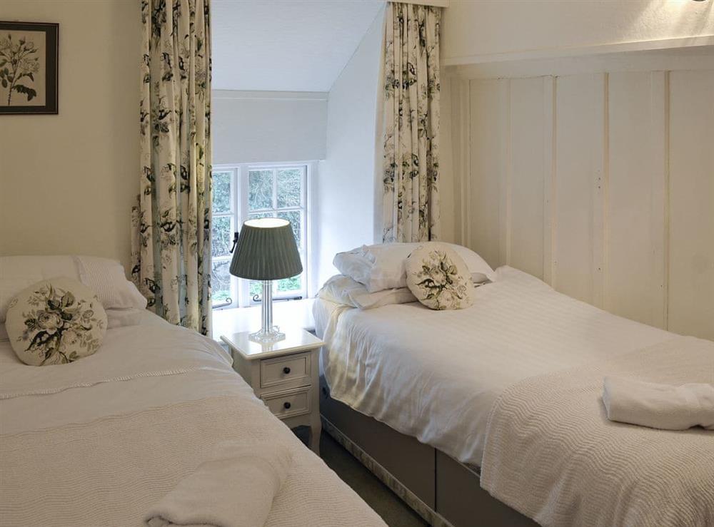 Twin bedroom at Condurrow Cottage in Manaccan, near Helston, Cornwall